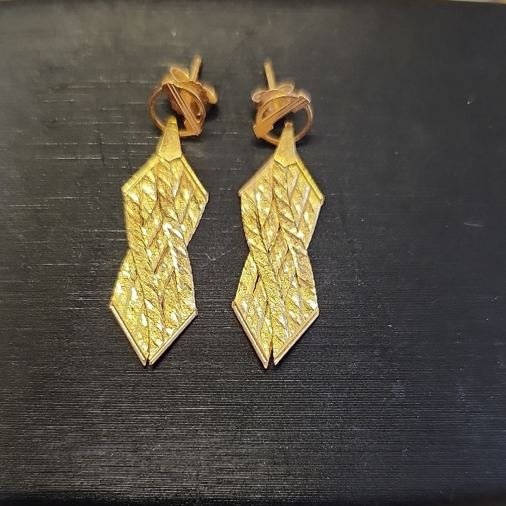 14K Gold Vintage Elegant Solid Gold Braided Herringbone Dangle Pierced Earrings